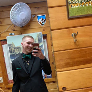 Meet your Posher, Peter